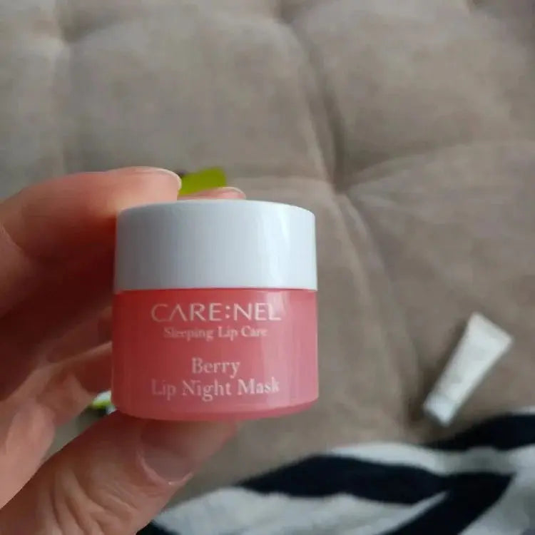 CARENEL naktinė lūpų kaukė BERRY, 5 g GlowAmeli