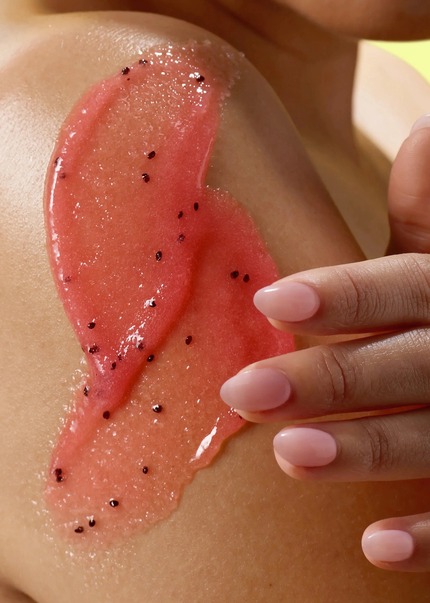 Tree Hut Shea Sugar Watermelon kūno šveitiklis GlowAmeli