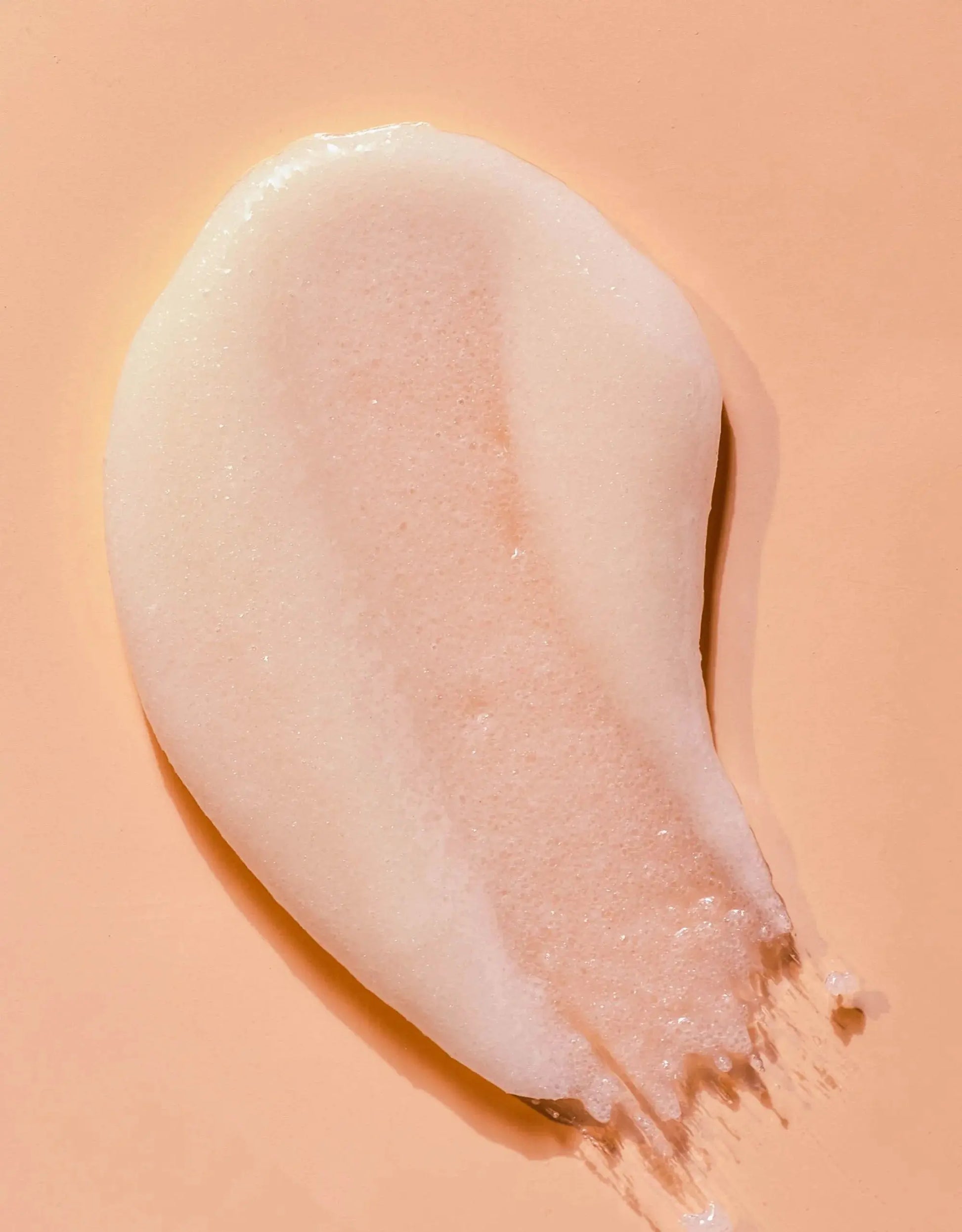 Tree Hut Vanilla Shea Sugar kūno šveitiklis GlowAmeli